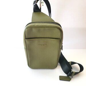 Coach CCQ50 Turner Pack Pebbled Leather Sling Bag Messenger Olive
